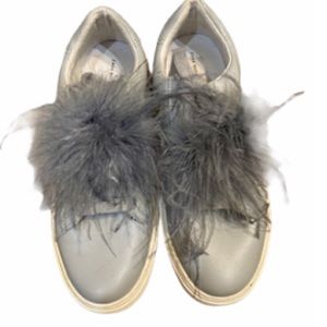 Zara sz5 feather top grey w/wht bottoms grey laces